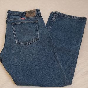 Men's Wrangler Relaxed Fit Jeans Size 34x32